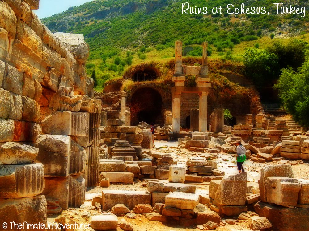 Ephesus Ruins 2.jpg