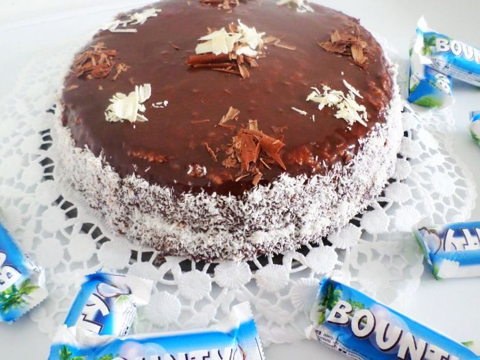 Bounty cake recipe - 7 Ingredients only! Vegan, Gluten Free and Healthy!