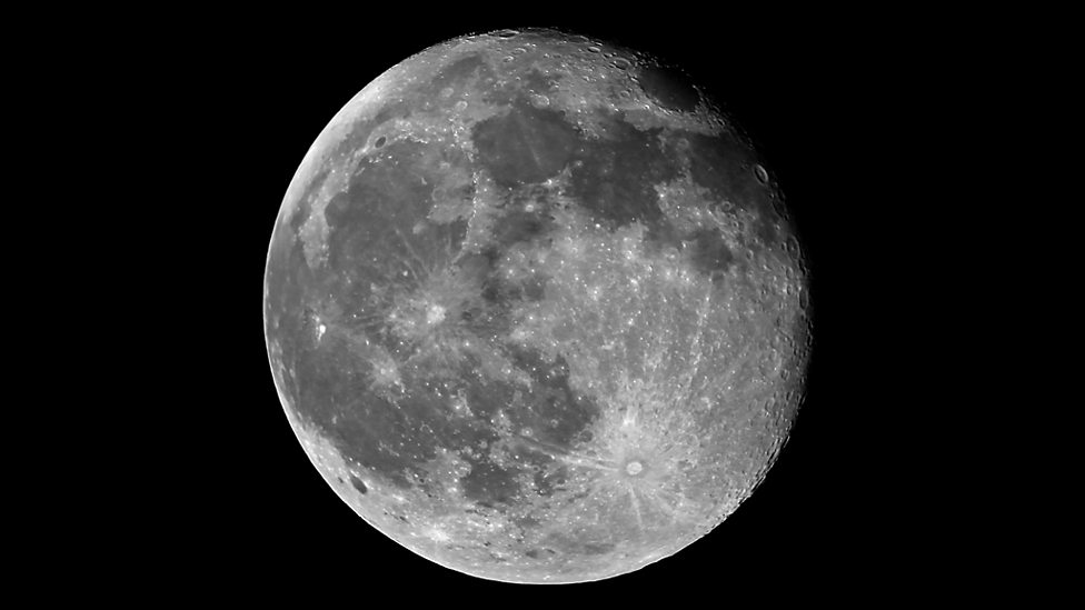 Waning Gibbous.jpg