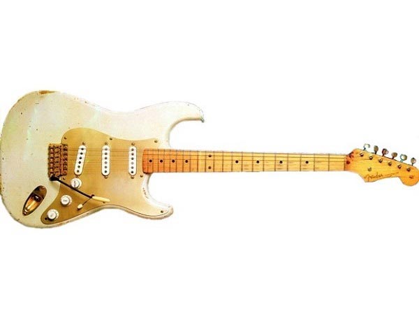 1954-fender-stratocaster-0001-xl.jpg