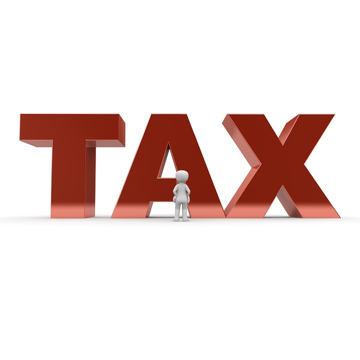 taxes-1015399_960_720.jpg