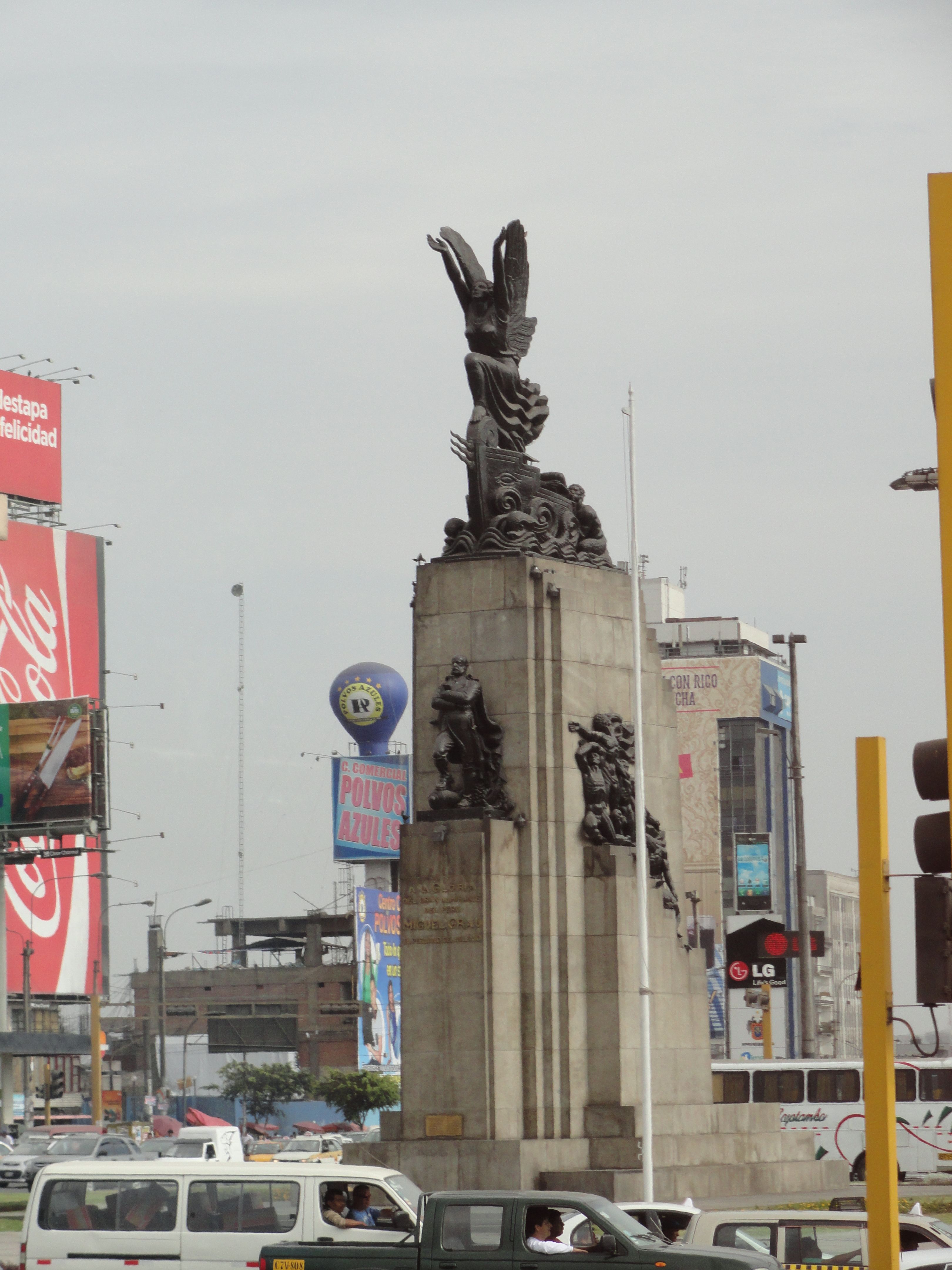 Lima city tour49 (on way to hotel).JPG