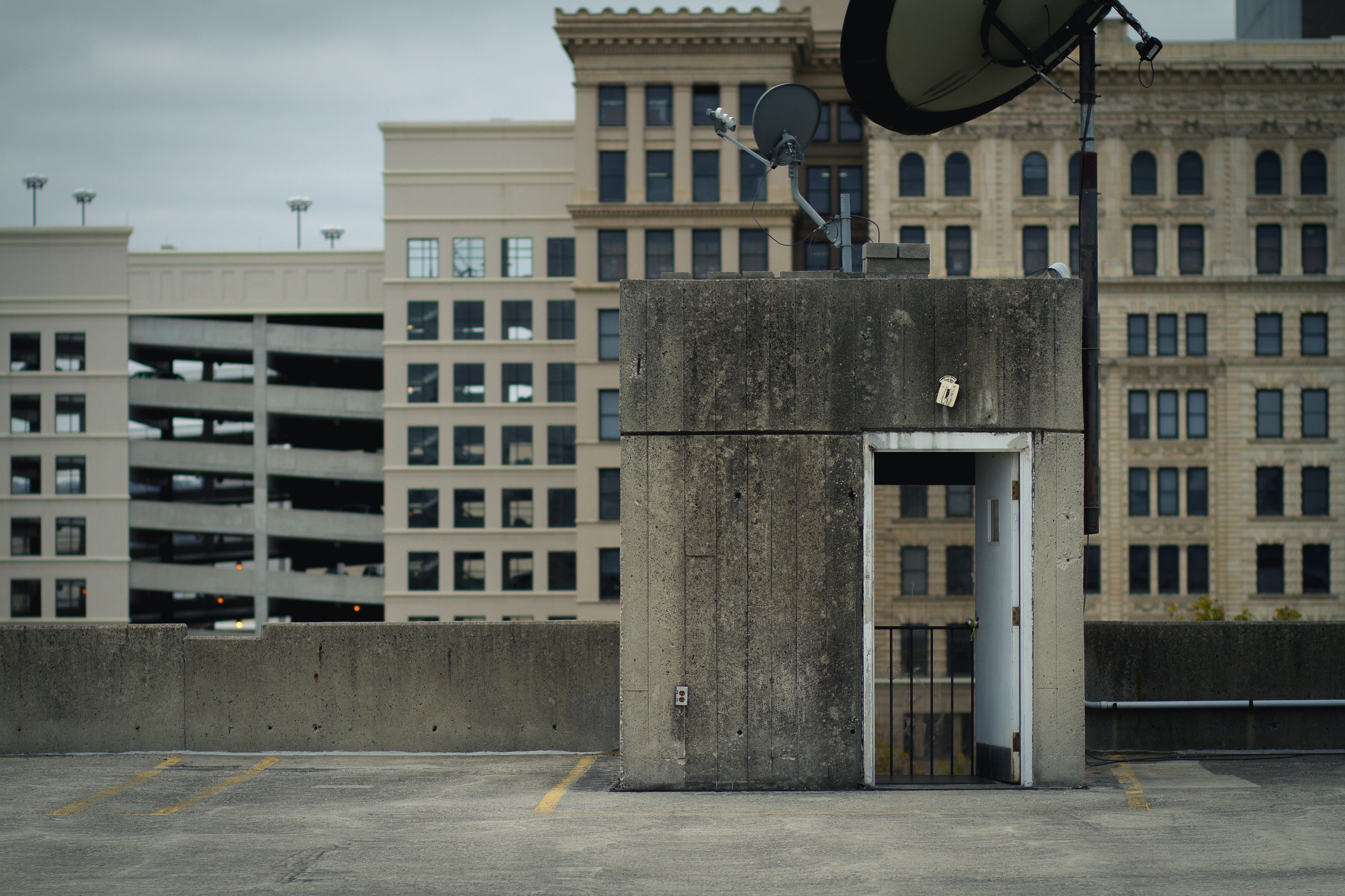 parking deck alex-grodkiewicz-80914-unsplash.jpg