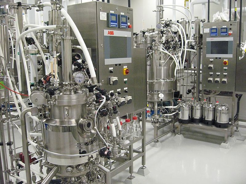 800px-BTEC_Bioreactors.jpg