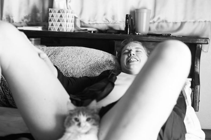 cat-birth-photoshoot-lucy-schultz-5a5db4cccad14__700.jpg