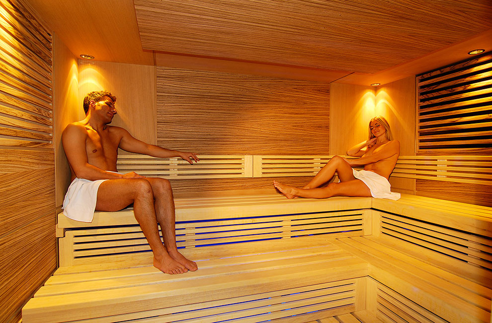 sauna-couple.jpg