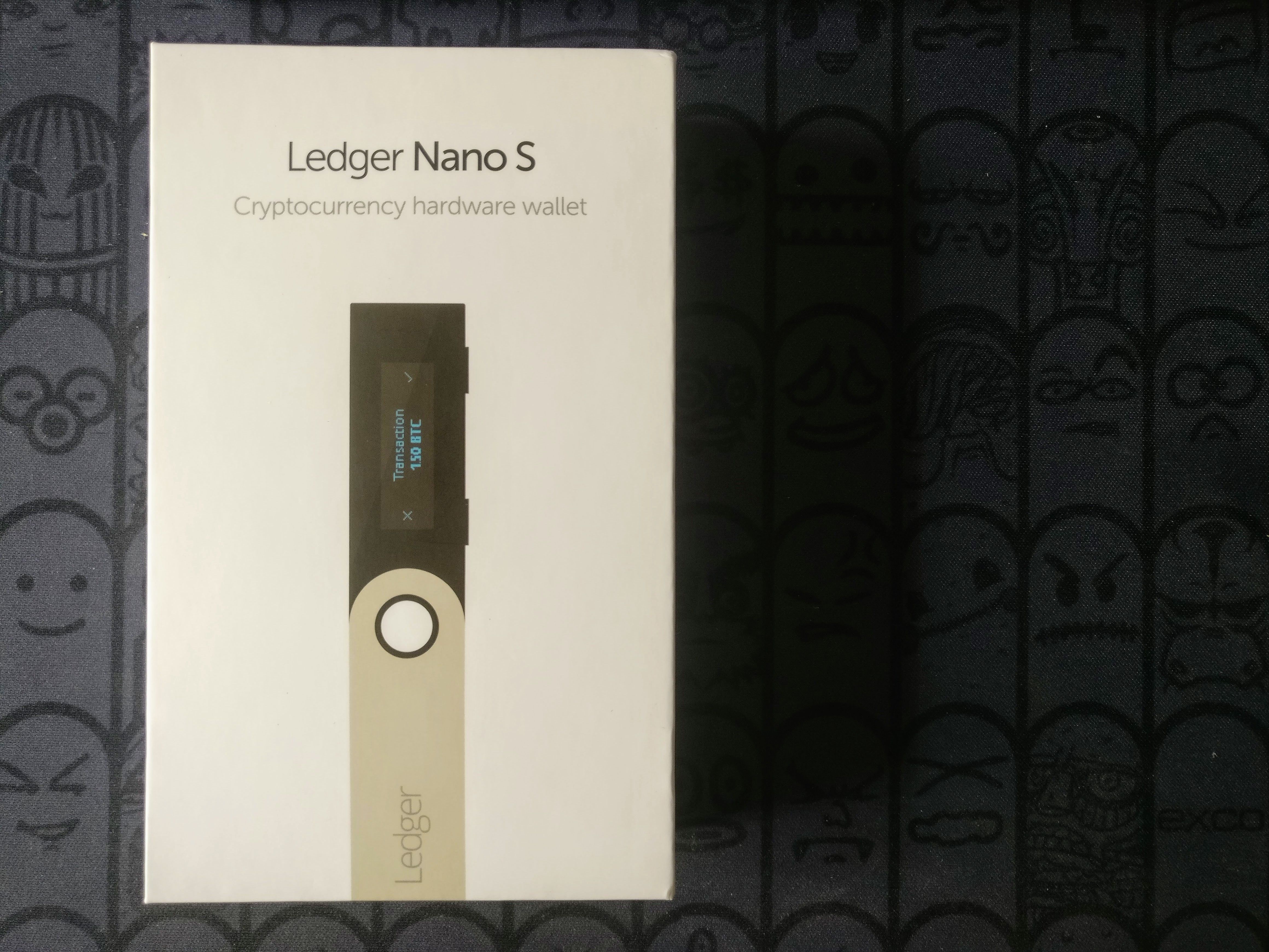 TechReview#1 - Unboxing of Ledger Nano S