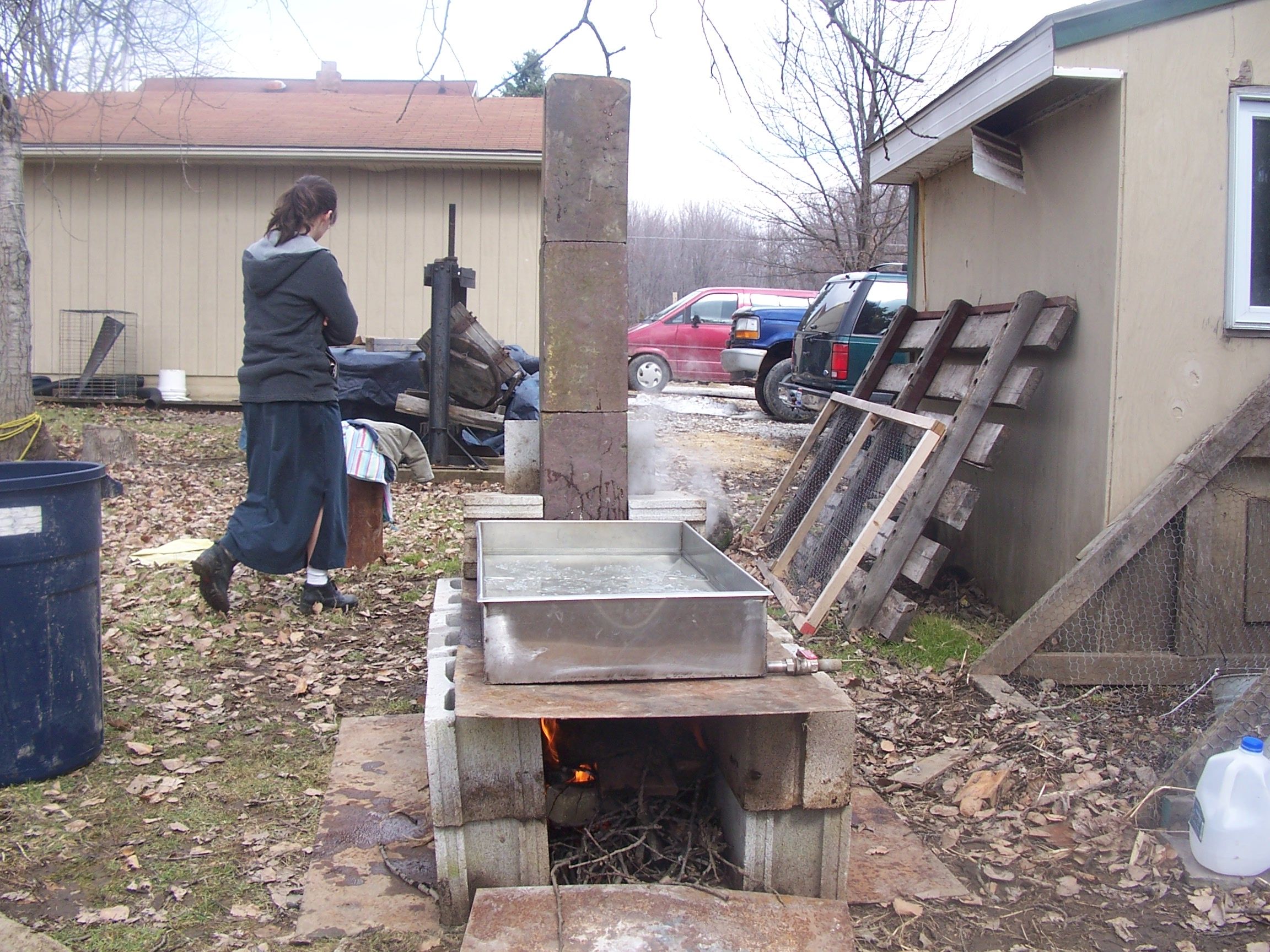 Tapping Maple Syrup 037.jpg