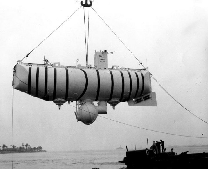 Bathyscaphe_Trieste.jpg