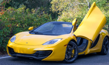 McLaren MP4-12C Spider.jpg