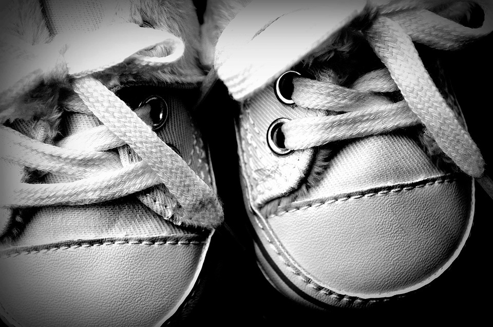 baby-shoes-1814348_960_720.jpg