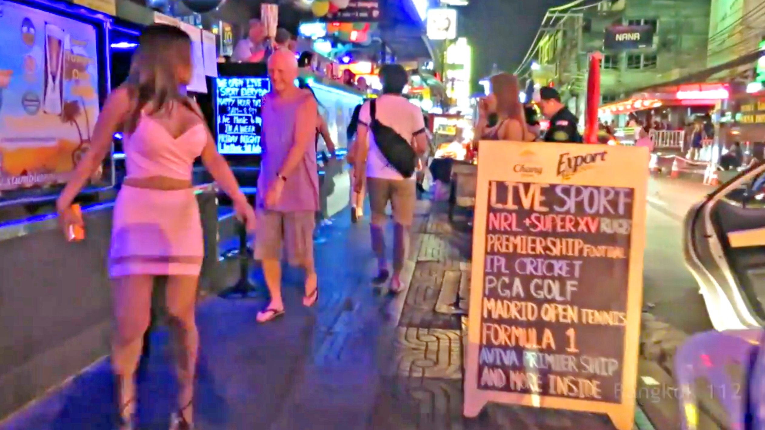 Soi 4 Walk Around, near Nana Plaza, Bangkok - 24 May 2015.jpg