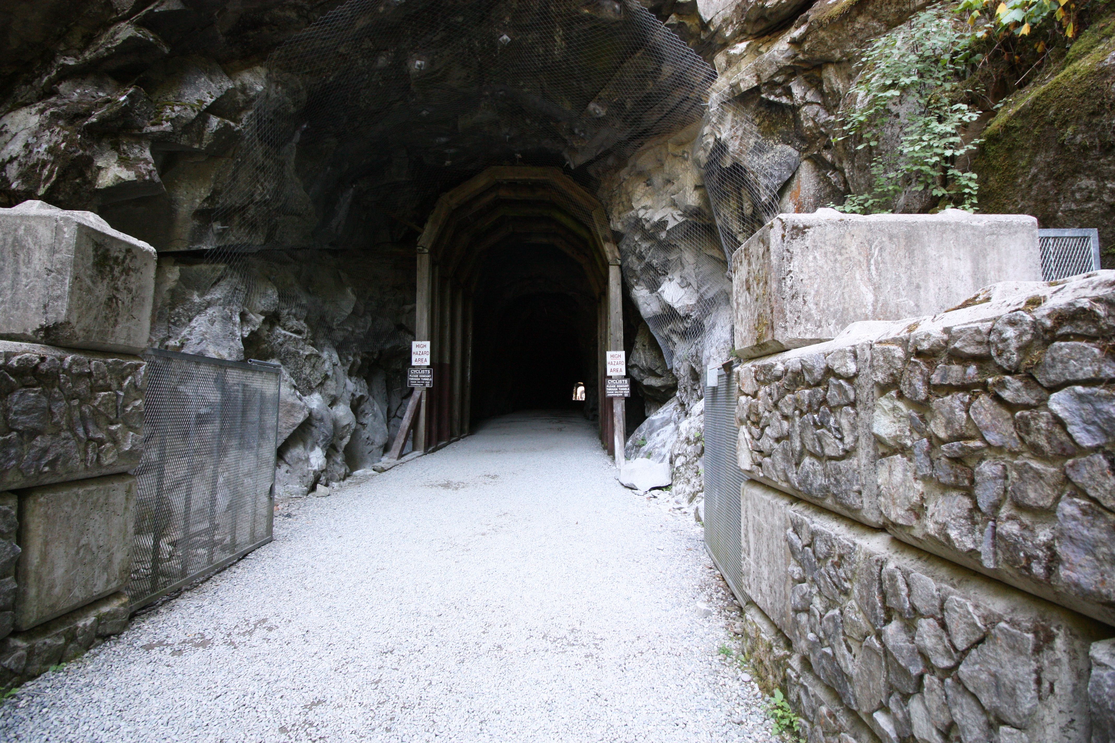 Tunnel Entrance 1.jpg