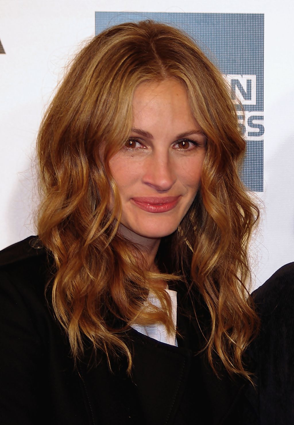 1024px-Julia_Roberts_2011_Shankbone.JPG