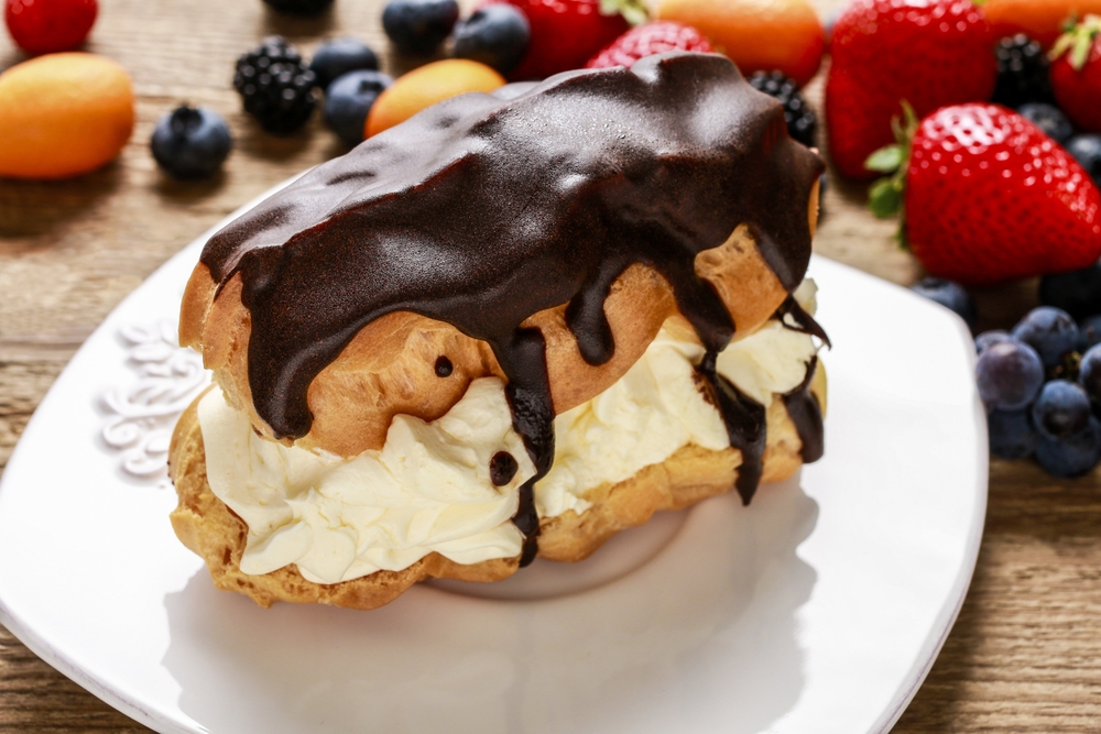 Dominics-Creamy-Chocolate-Eclairs-In-The-Airfryer.jpg