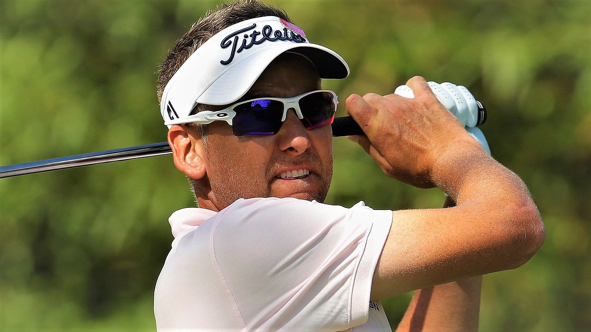 ian-poulter-qualifies-for-the-open-on-home-course.jpg