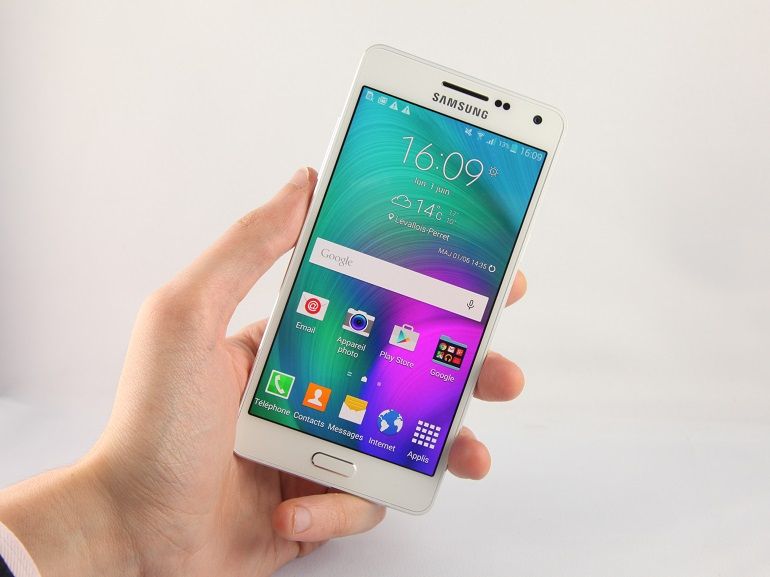 Galaxy-A5-home.JPG
