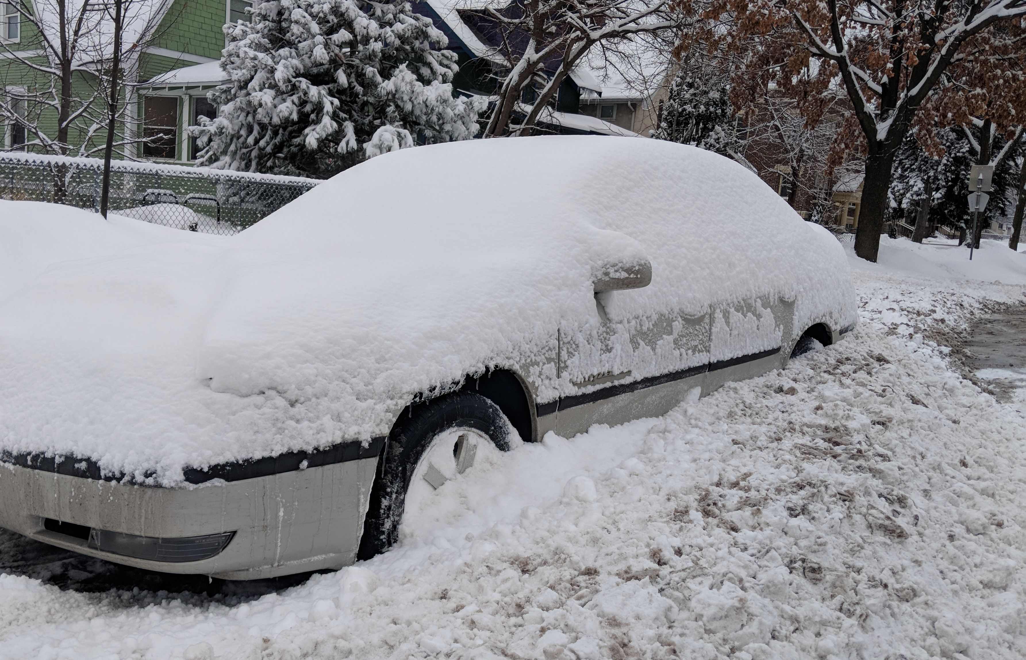 snow.car.jpg