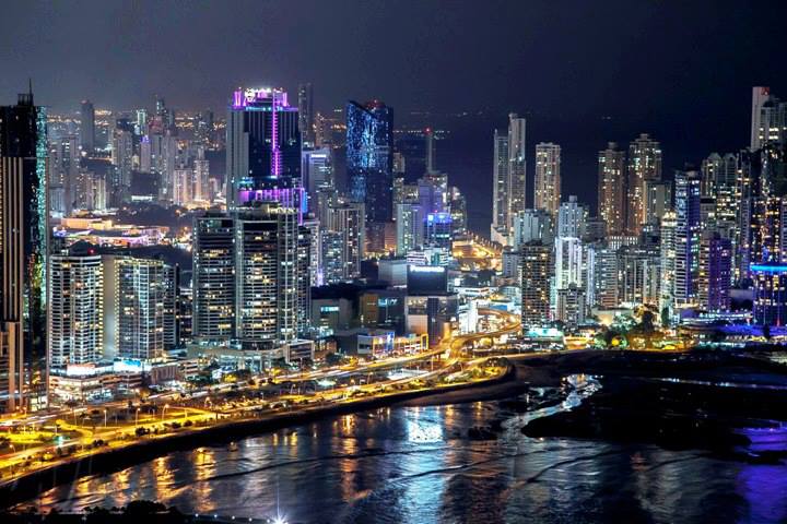 Panama-City-Buildings-Night.jpg