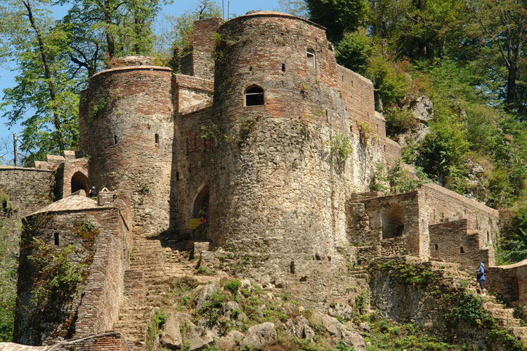 rudkhan castle2.jpg