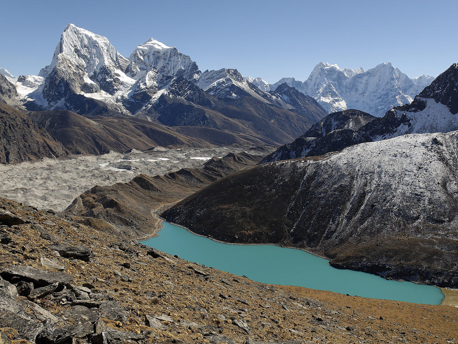 Sagarmatha-National-Park-Wallpaper.jpg