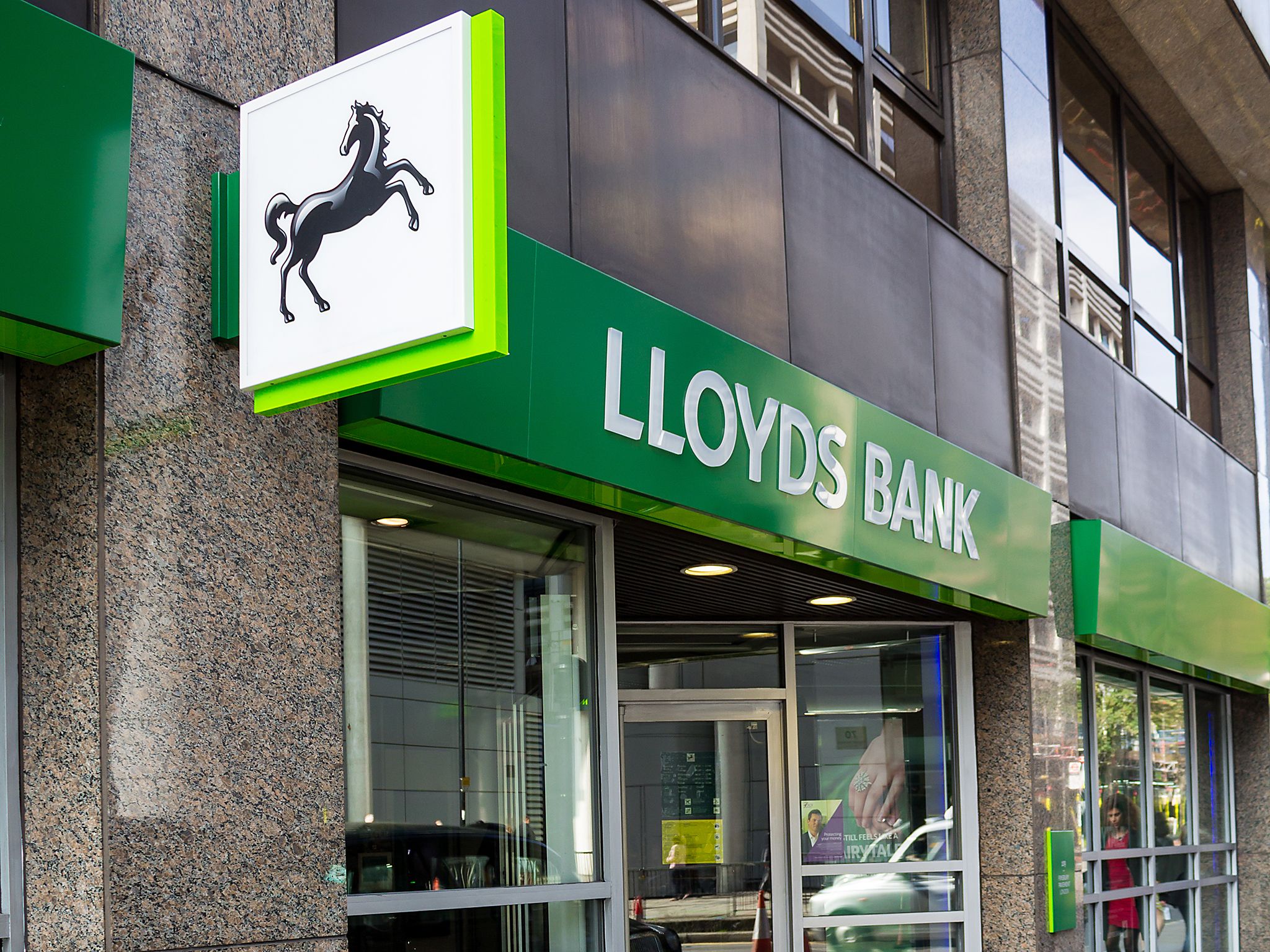 lloyds-bank.jpg