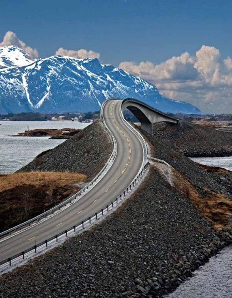 3.Storseisundet-Bridge-Norway..jpg