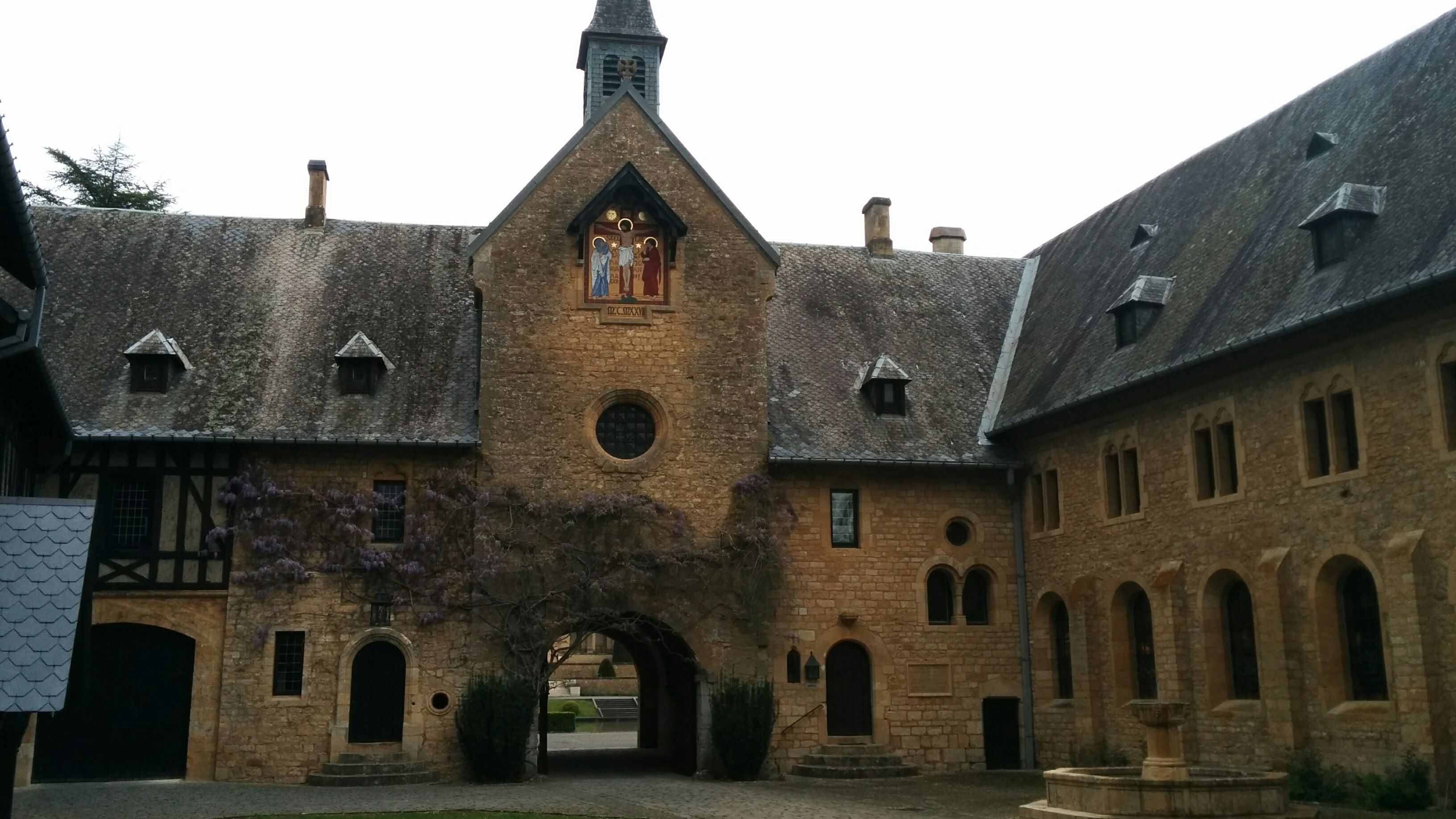 visit beer abbey belgium