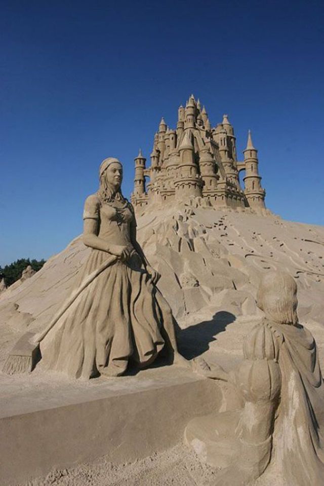 the_best_sand_sculptures_in_the_world_640_high_34.jpg