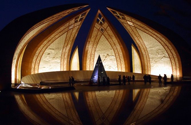 56-244531-pakistan-monument.jpg