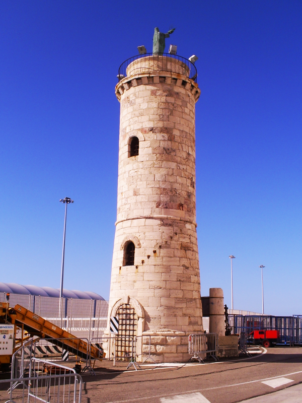 S5031586.png