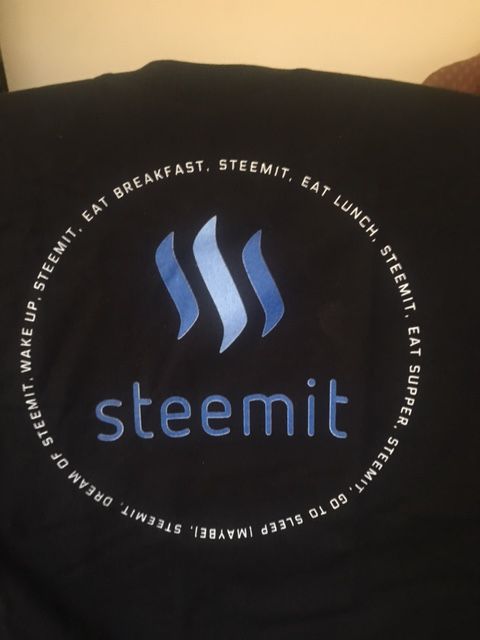 steemit shirt.jpg