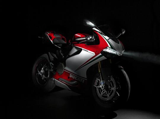 _small_18_1199_Panigale_S_Tricolore.JPG