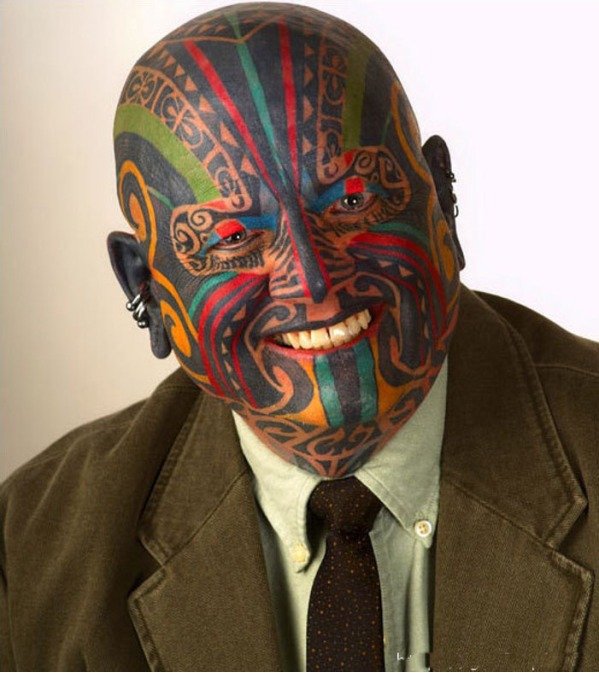 9 Unbelievable Face Tattoos - Oddee