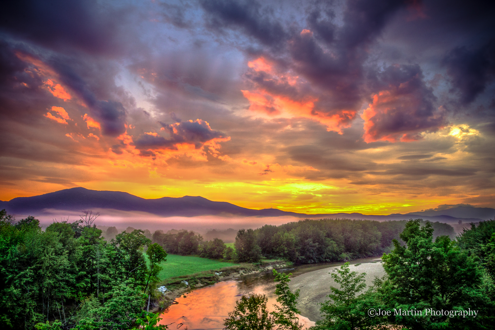 IMG_2010_1_2_tonemapped.jpg