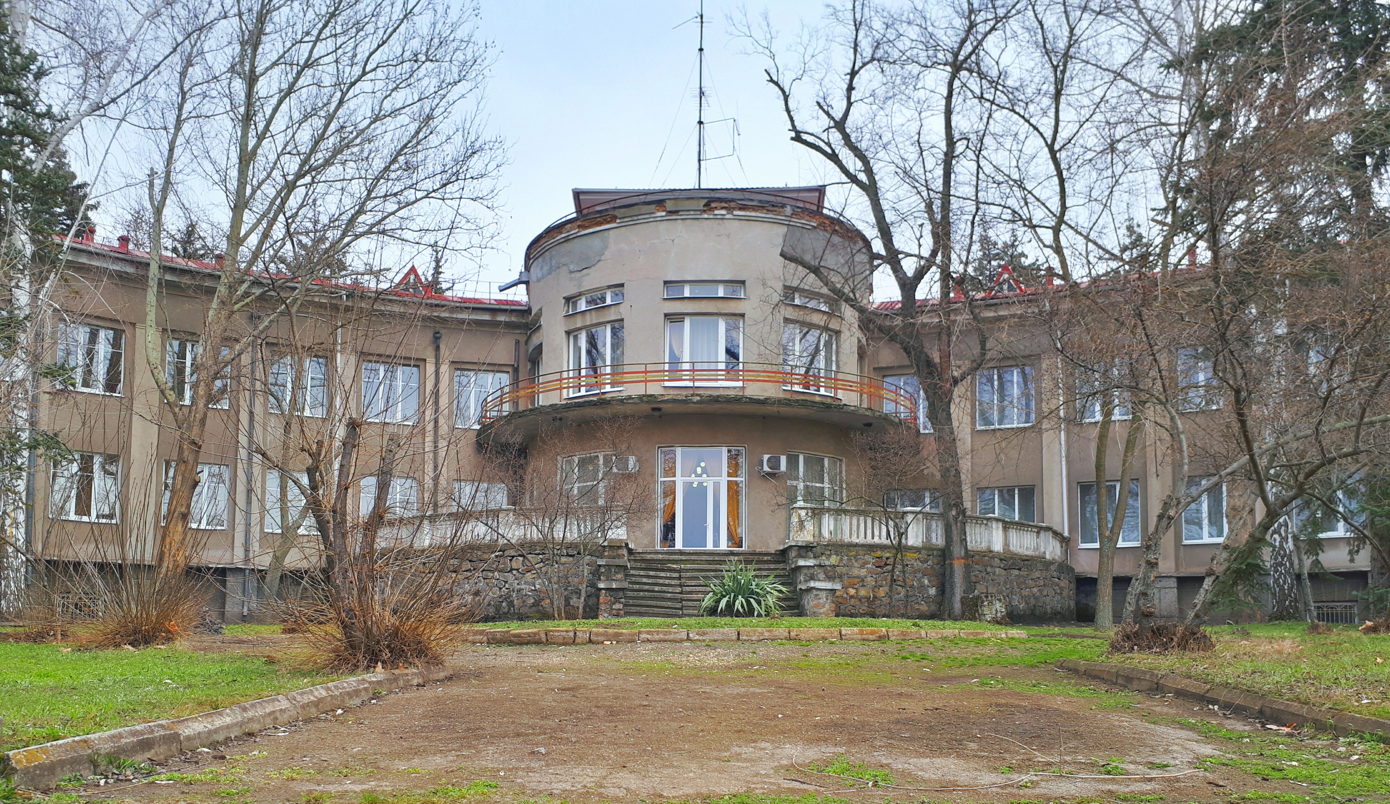 Trip to Ukraine - gazebo Swallows Nest in Zaporozhye