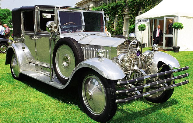 1925 Rolls Royce 20HP.jpg