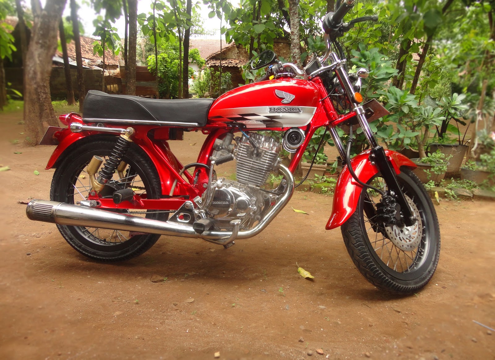 Modifikasi Motor Honda Cb 100  Kumpulan Gambar & Foto 