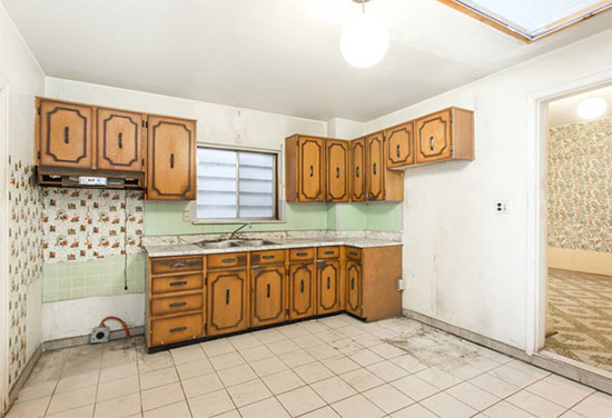 outdated-kitchen.jpg