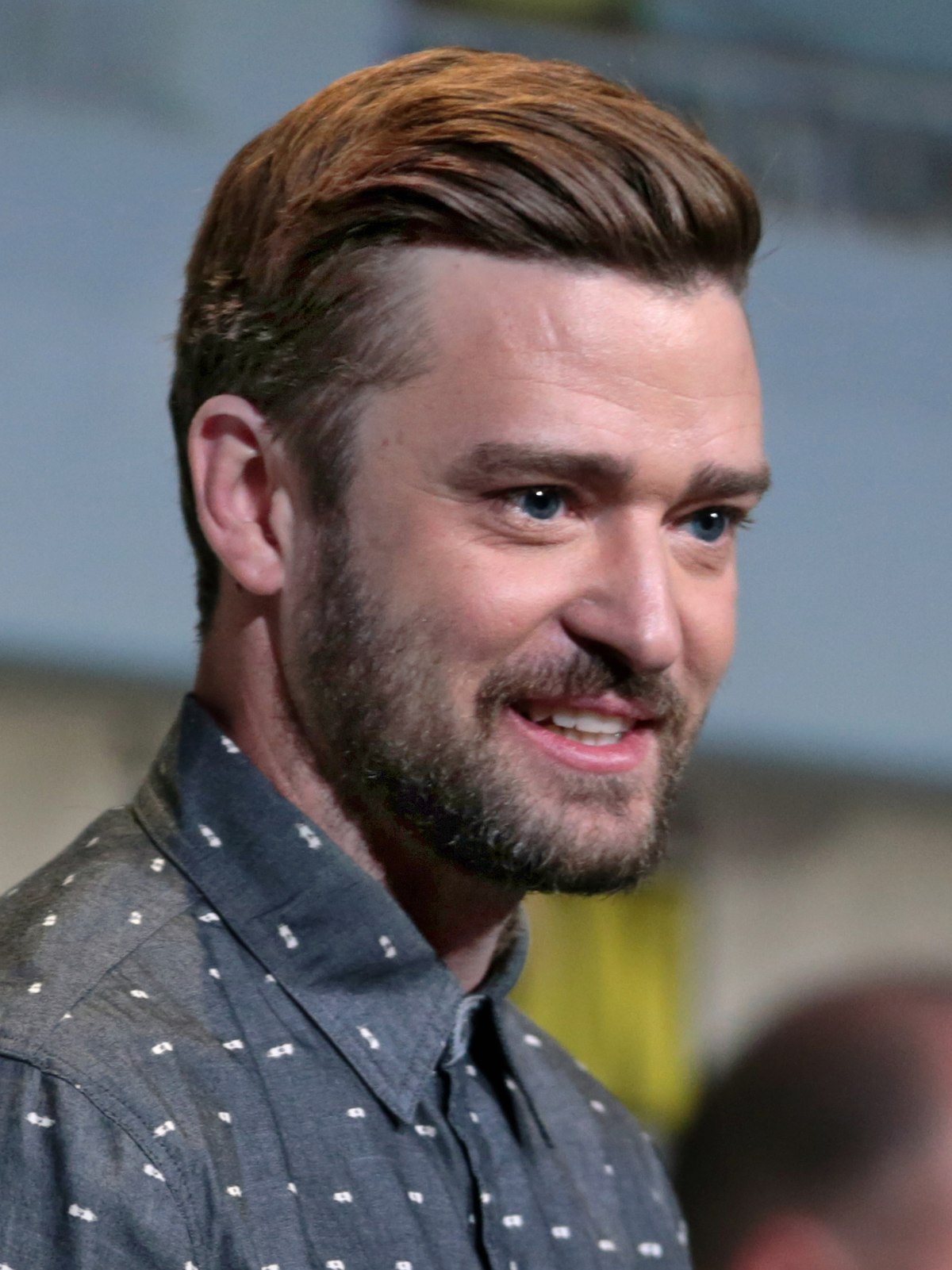 1200px-Justin_Timberlake_by_Gage_Skidmore_2.jpg