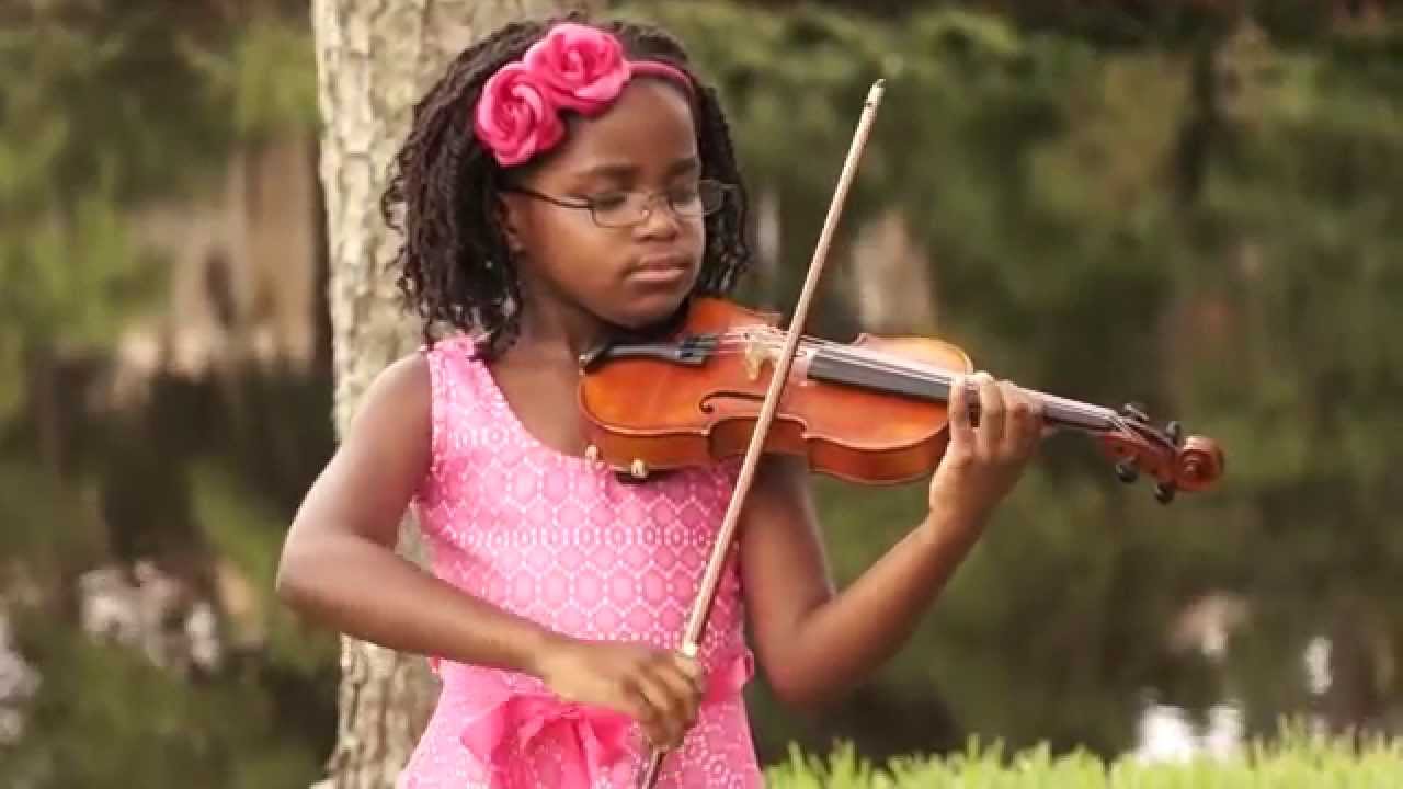 Violin Girl 2.jpg