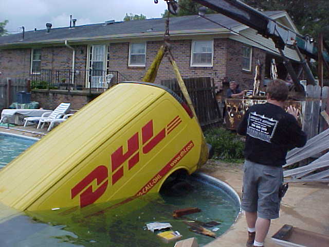 DHL.jpg