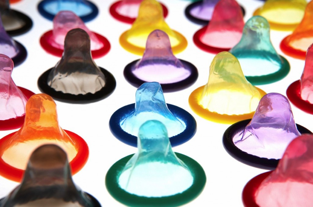 colored-condoms.jpg