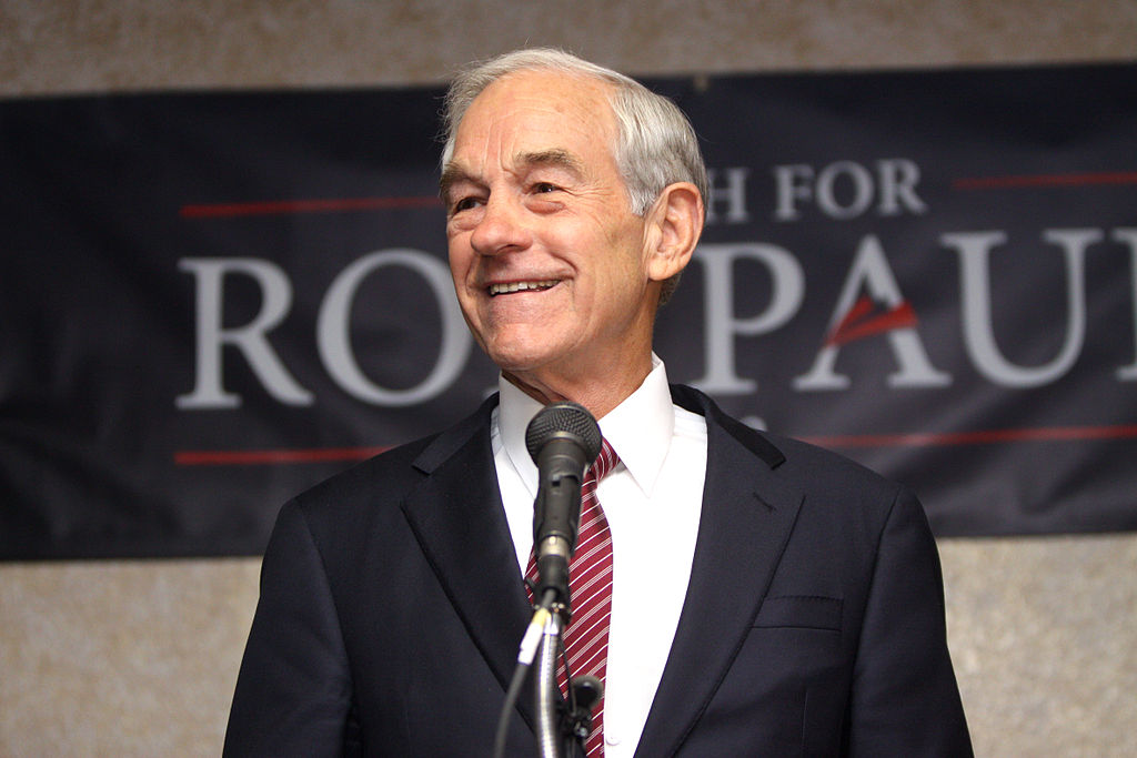 1024px-Ron_Paul_by_Gage_Skidmore_3.jpg