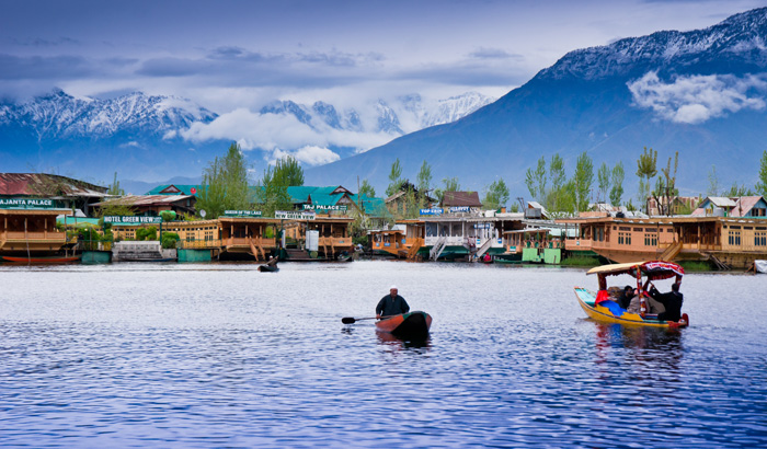 DAL LAKE.jpg