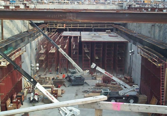 Jacked Box Tunnel Structure Construction Operation.jpg