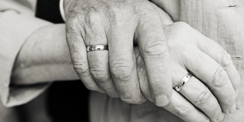5150861-couple-holding-hands-quotes-o-old-couple-holding-hands.jpg