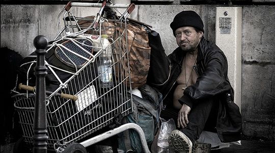Homeless in Paris_homepg.jpg