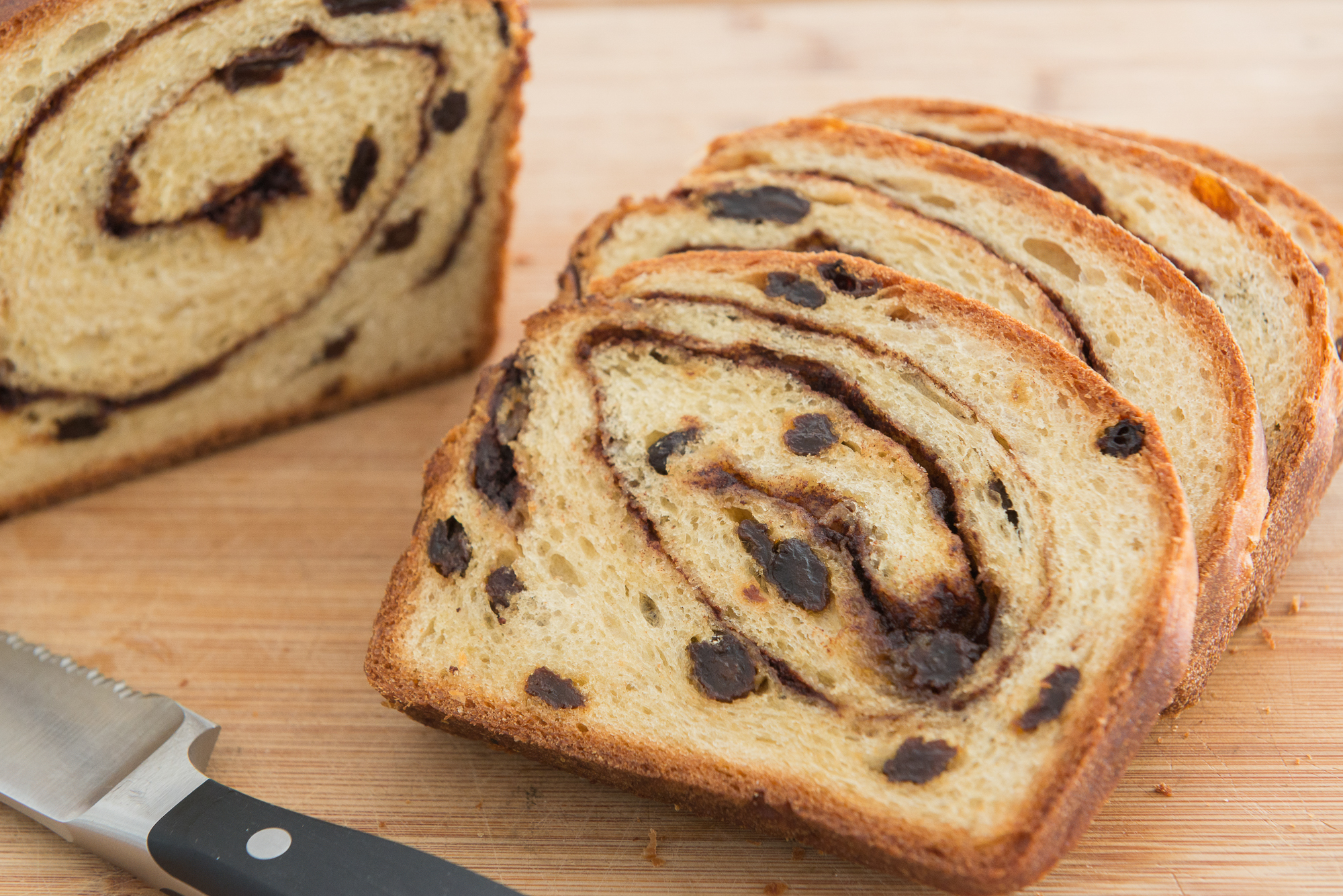 homemade-cinnamon-raisin-bread-15.jpg