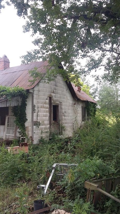 Old House.jpg